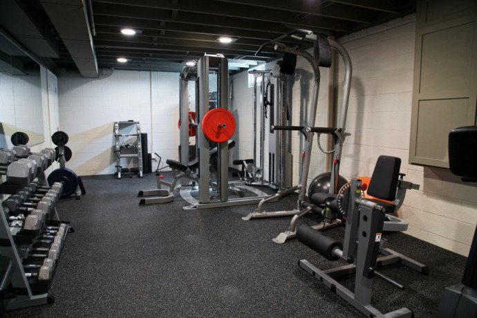 used-gym-equipment-buyers-in-dubai-0551522129-big-2